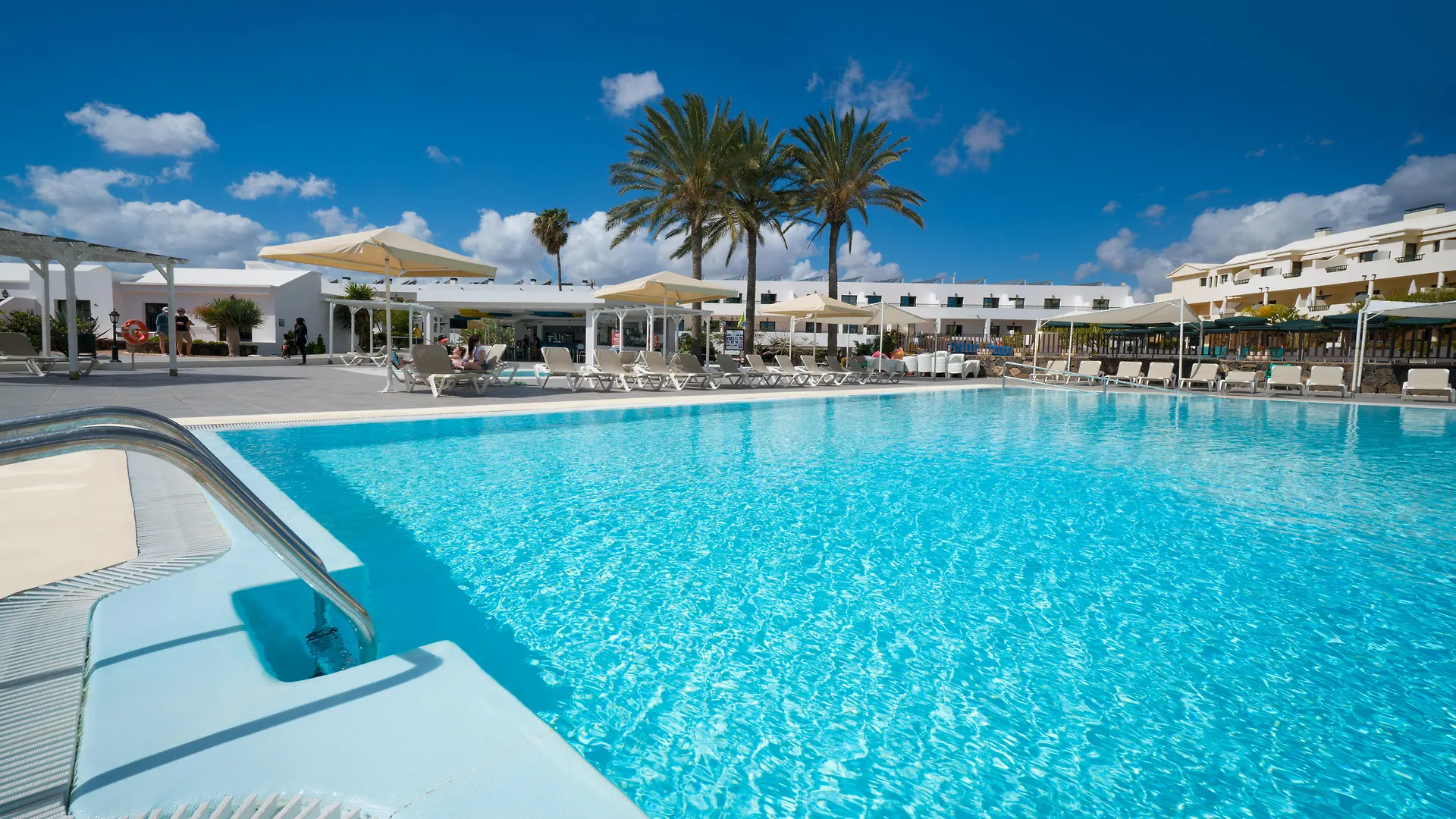 Apartamentos Santa Rosa Costa Teguise