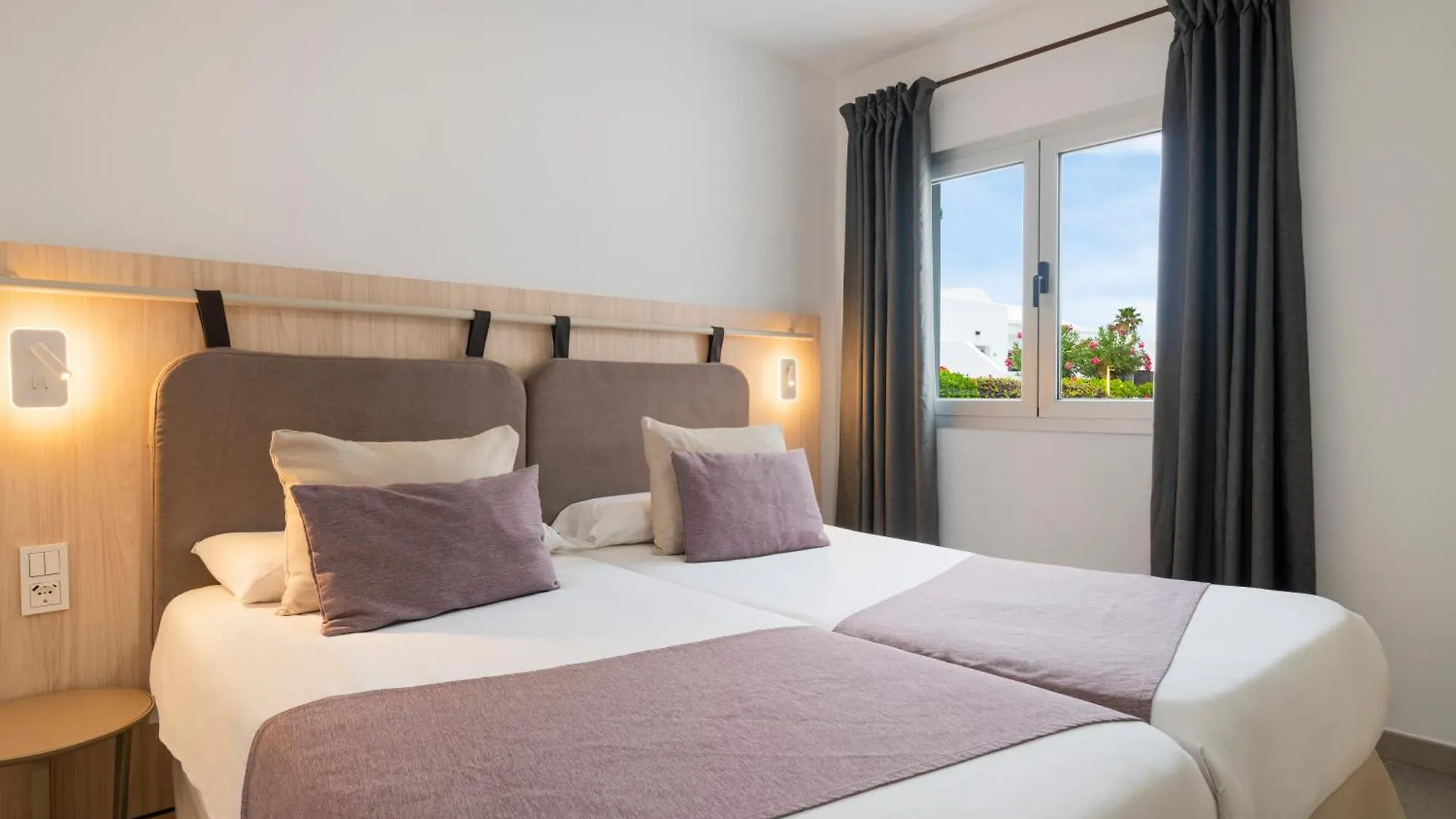 Apartamentos Santa Rosa Costa Teguise Appart hôtel